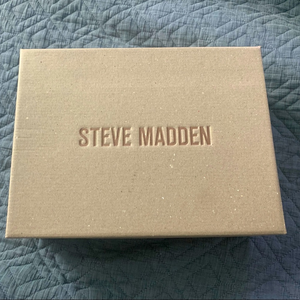 Steve Madden Brown Heels